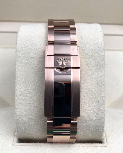 GMT-Master II
